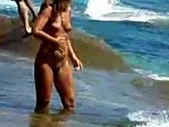 Milf Nude At The Beach