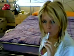 Blonde Webcam Teen Babe