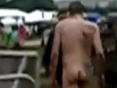 Various Amateur Cfnm Naked Guy At Lollapalooza