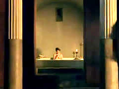 Lucy Lawless Topless In The Bath