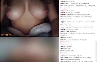 Fit moaning slut with pierced nipples cums hard