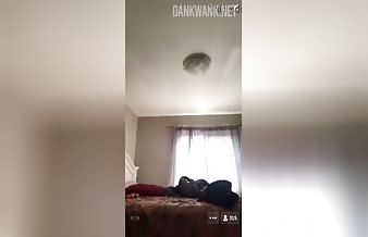 Milf Flashes Pussy On Periscope