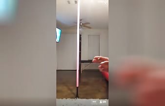 Amateur strippers on periscope