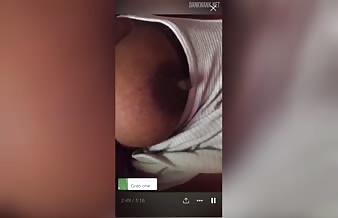 Big Tit Fingers On Periscope