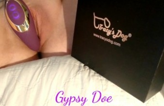 Tracy's Dog Clit Sucking Vibrator Made Me Squirt