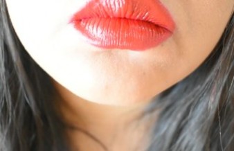 ASMR Big Red Lips: Moaning and Breathing