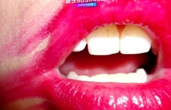 ASMR【中文音声R18】粉红色的红唇把你吸的想要喷射苏特伦