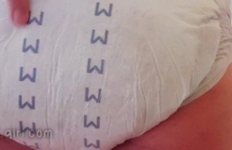 Emma ABDL - funny diaper video with diaper sounds