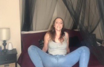 Girl Fart In Jeans (Audrey)