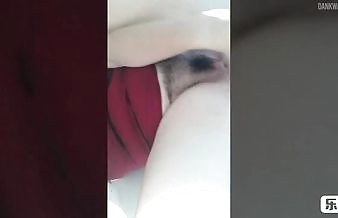 Italian Cow FART in bf HAND masturbate hairy ass with anal plug and pussy
