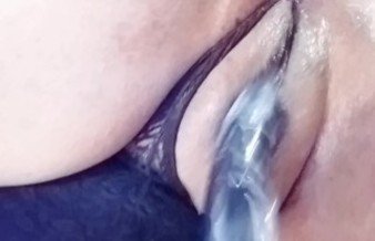 Horny wet pussy squirting and farting