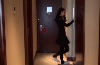 Chinese mistress dominate and pee