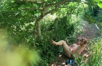 Hidden camera catches naked girl masterbating in public park
