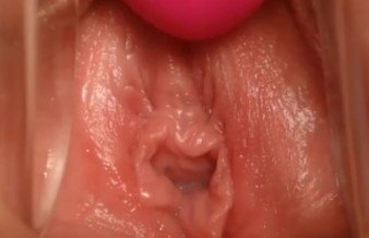 22-year-old girl! Wet pussy close up