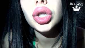 I did my lips bigger! Lips bigger - cum faster!