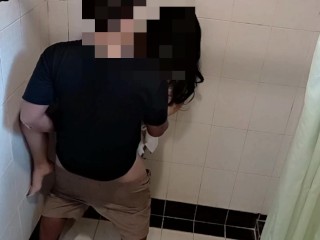 Kinantot at Pinaliguan nang Tamod ang Malibog na Katulong - Pinay Sex Scandal