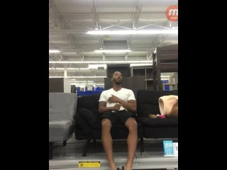 Duriel Hines - Famous Walmart Jack Off Video