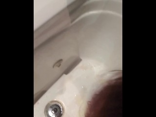 FULL VIDEO BANNED amateur Girl golden shower piss drinking