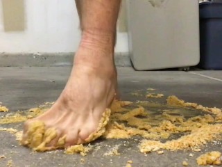 Stomping & Peeing On The Ritz (Crackers)
