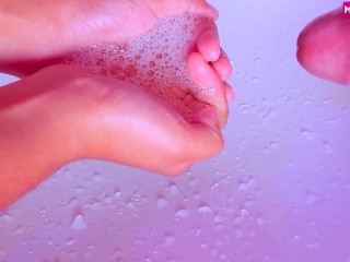 Hand Wash Pissing