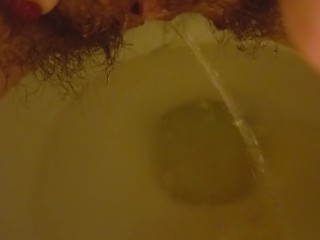 Spraying Piss All Over My Hairy Bush
