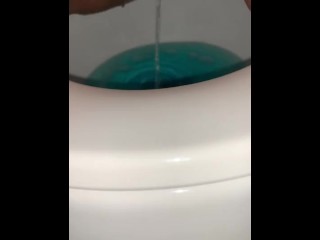 Quick toilet pee