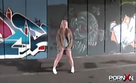 British blonde outdoor pissing