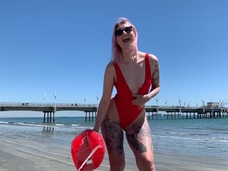 Babewatch teaser with sexy lifeguard Magnea