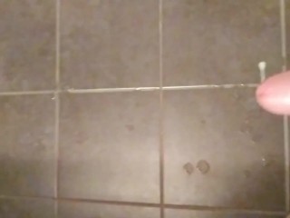 Quick Bathroom Floor Cum Dump