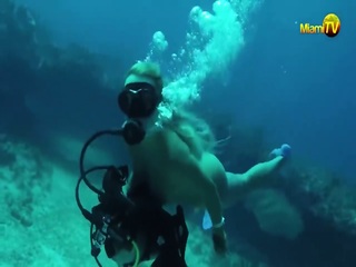 jenny scordamaglia scuba diving nude 720embedy cc