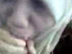 Sexy Arab Women Giving A Blow Job