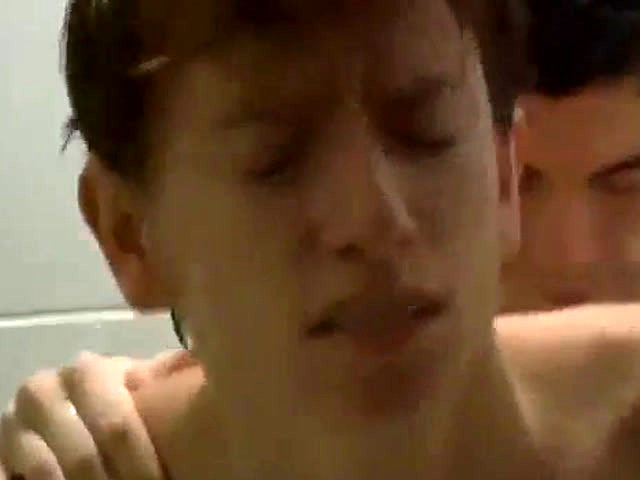 Hot young emo gay porn Jesse Jacobs is peeping on Austin Parker as he