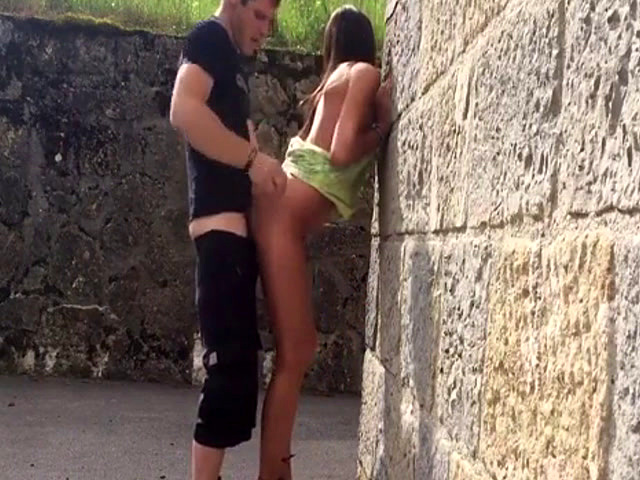 Sexy Girlfriend Getting Fucked Up Against The Wall
