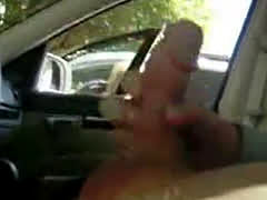 Amateur Car Flasher Jerks Off For Curious Hotty